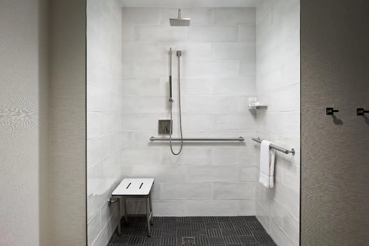 Marriott Owings Mills Metro Centre Badezimmer