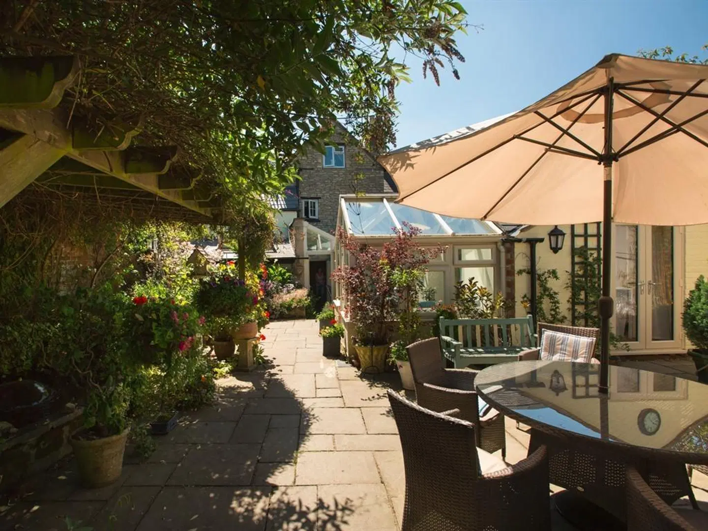 The Old Brewhouse Garten