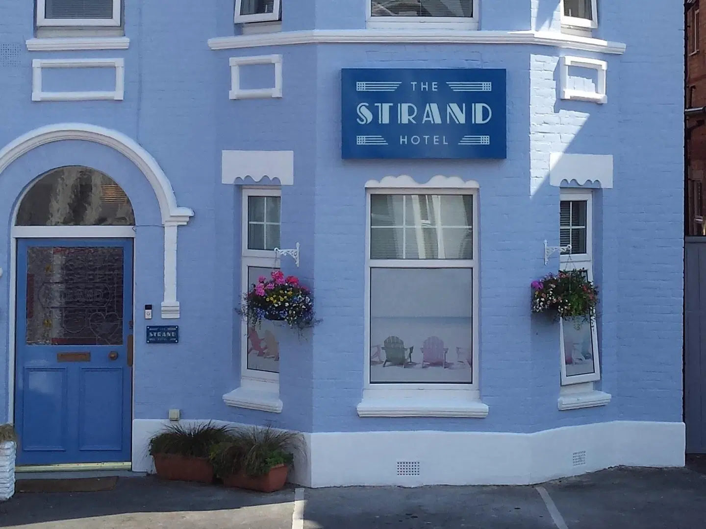 The Strand Hotel EXTERIOR