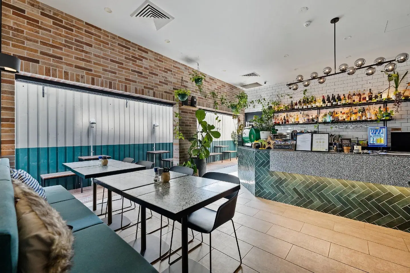 The Kingsford LOUNGE_LOBBY