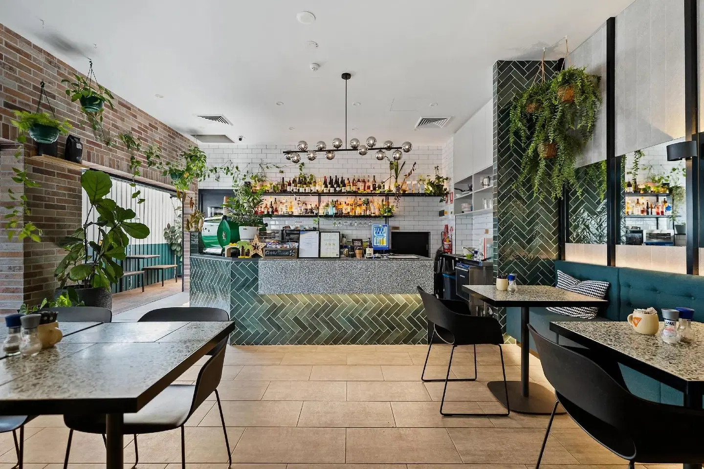 The Kingsford Bar