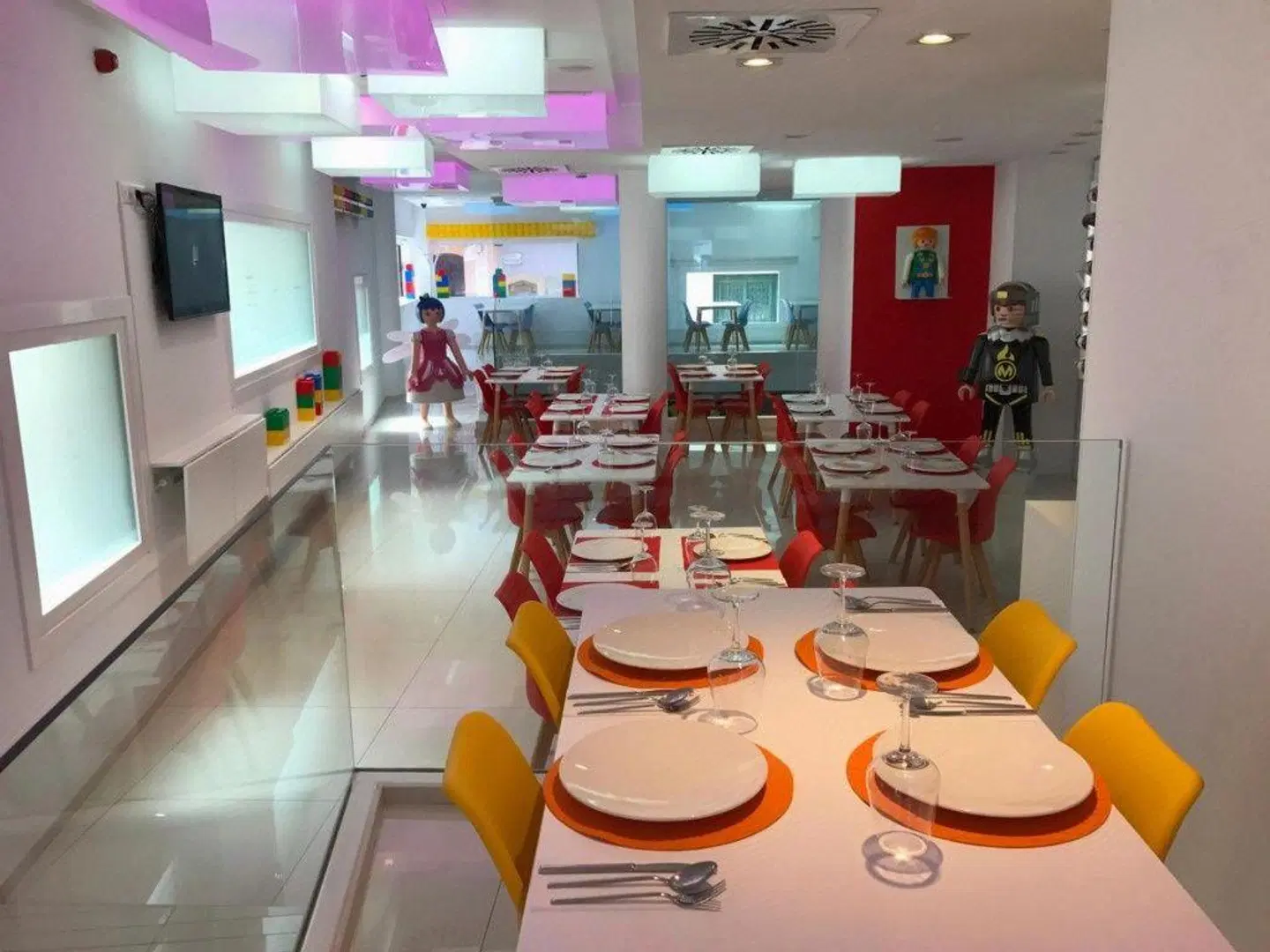 del Juguete Restaurant