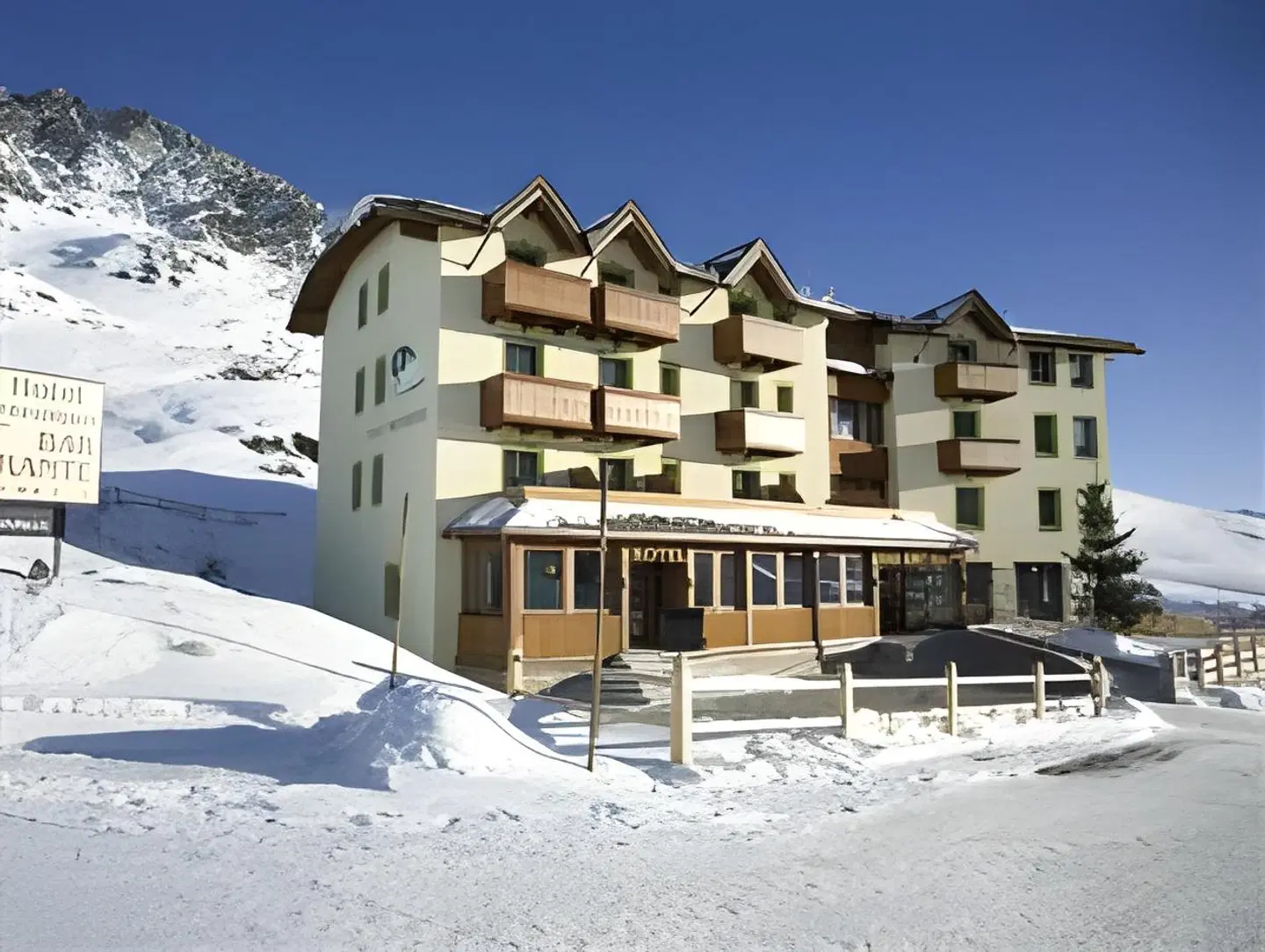 Interalpen EXTERIOR