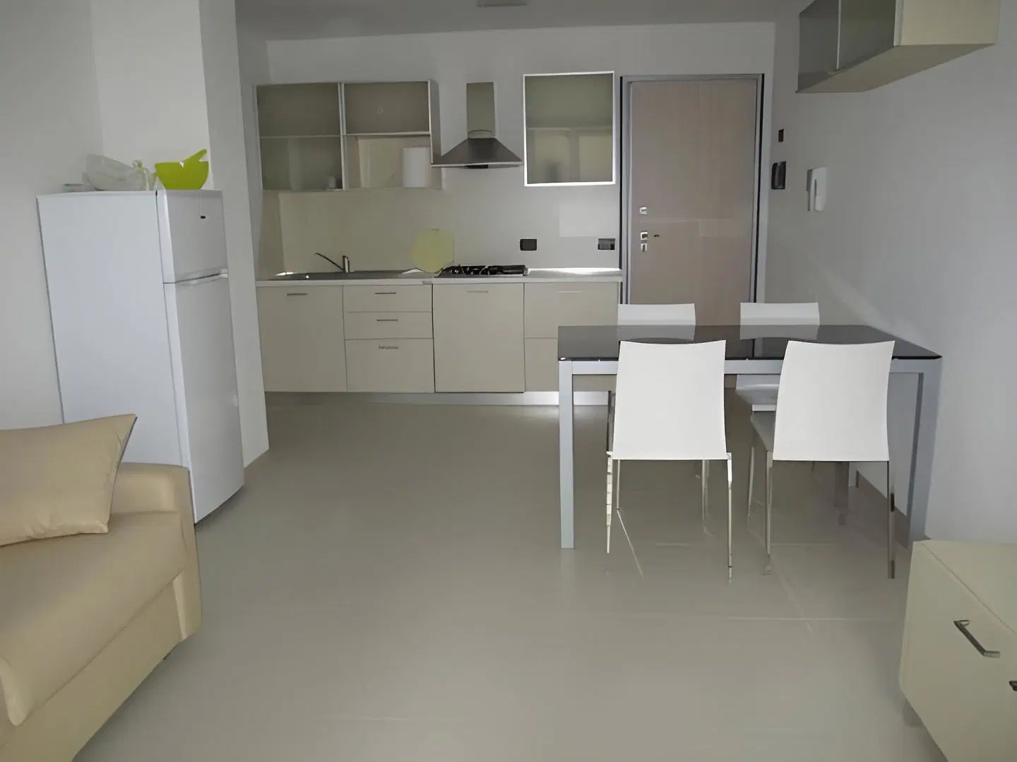 Residence Aprilia ROOM_EXAMPLE