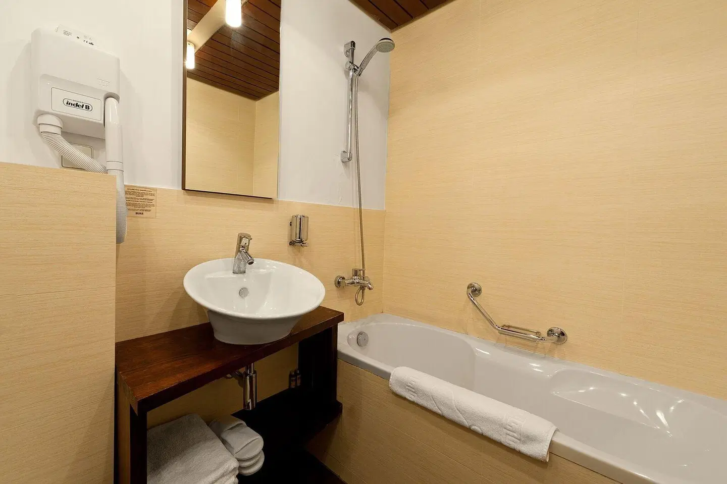 SPA Hotel Belvilis Badezimmer