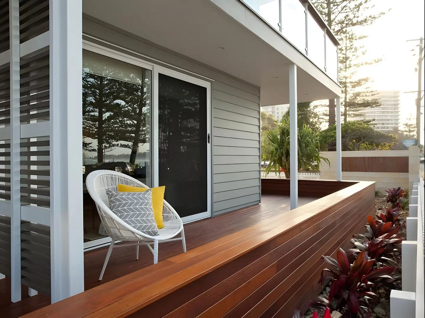Bujerum Apartments on Burleigh Terrasse