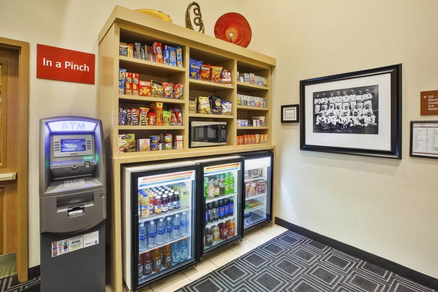 TownePlace Suites by Marriott Detroit Dearborn LOUNGE_LOBBY
