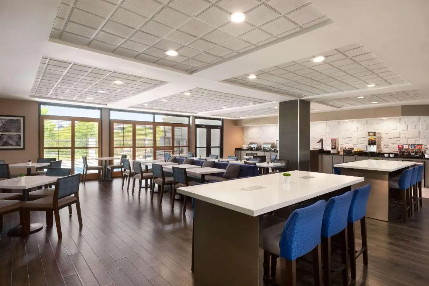 Wingate by Wyndham Montgomery Konferenz