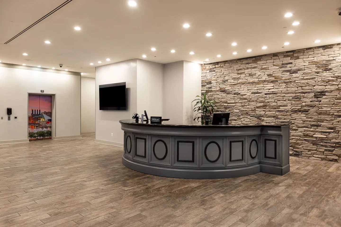 Inn at the Colonnade Baltimore - A DoubleTree by Hilton Hotel LOUNGE_LOBBY