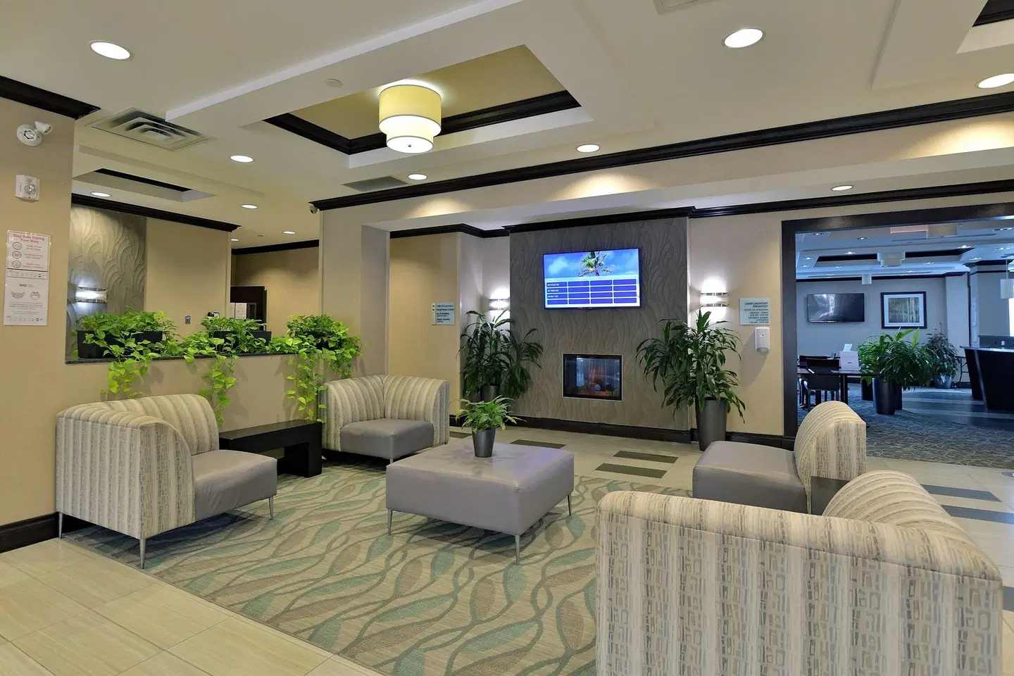 Holiday Inn Express & Suites Ottawa East - Orleans by IHG LOUNGE_LOBBY