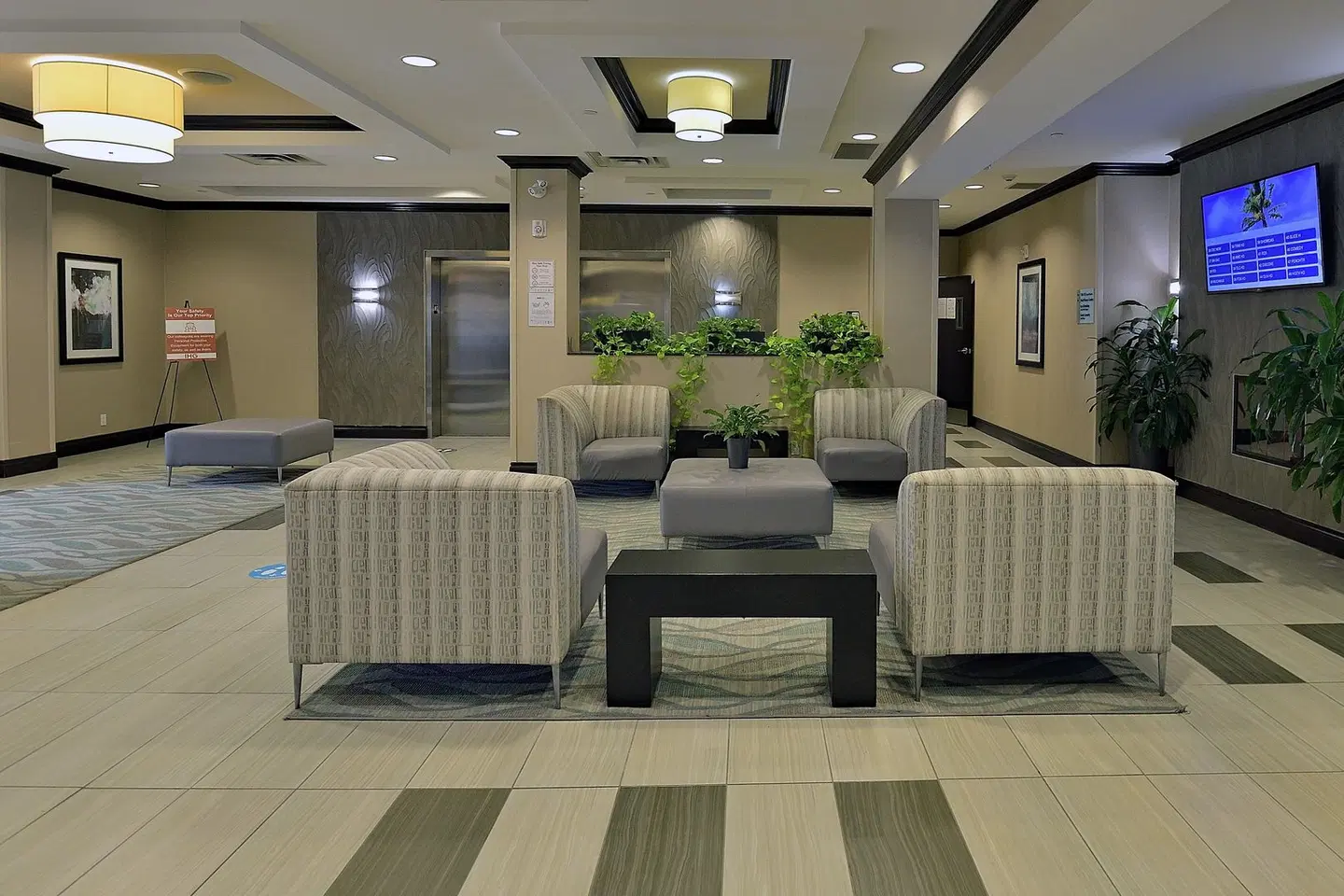 Holiday Inn Express & Suites Ottawa East - Orleans by IHG Konferenz