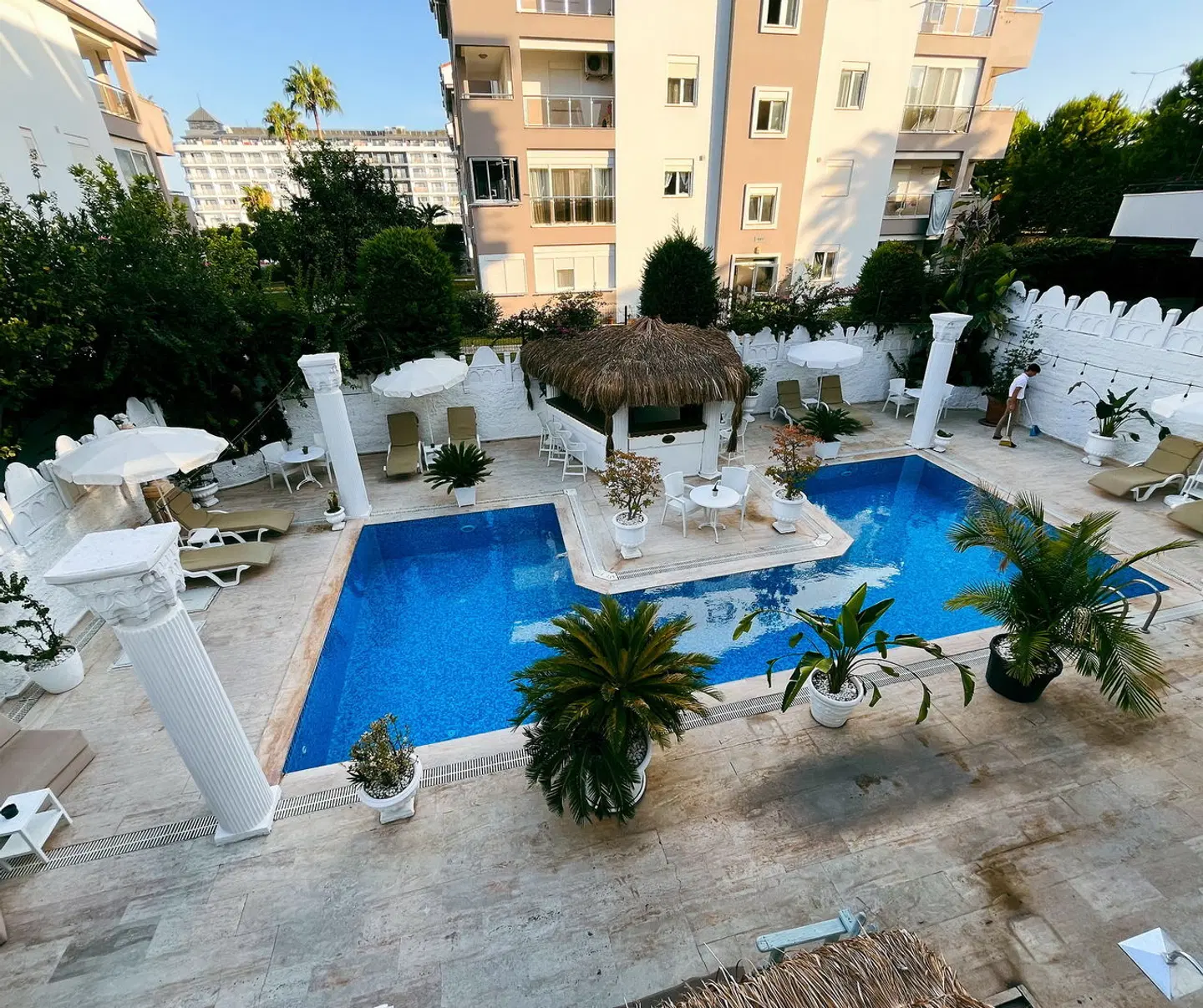 Conny's Hotel OUTDOOR_POOL