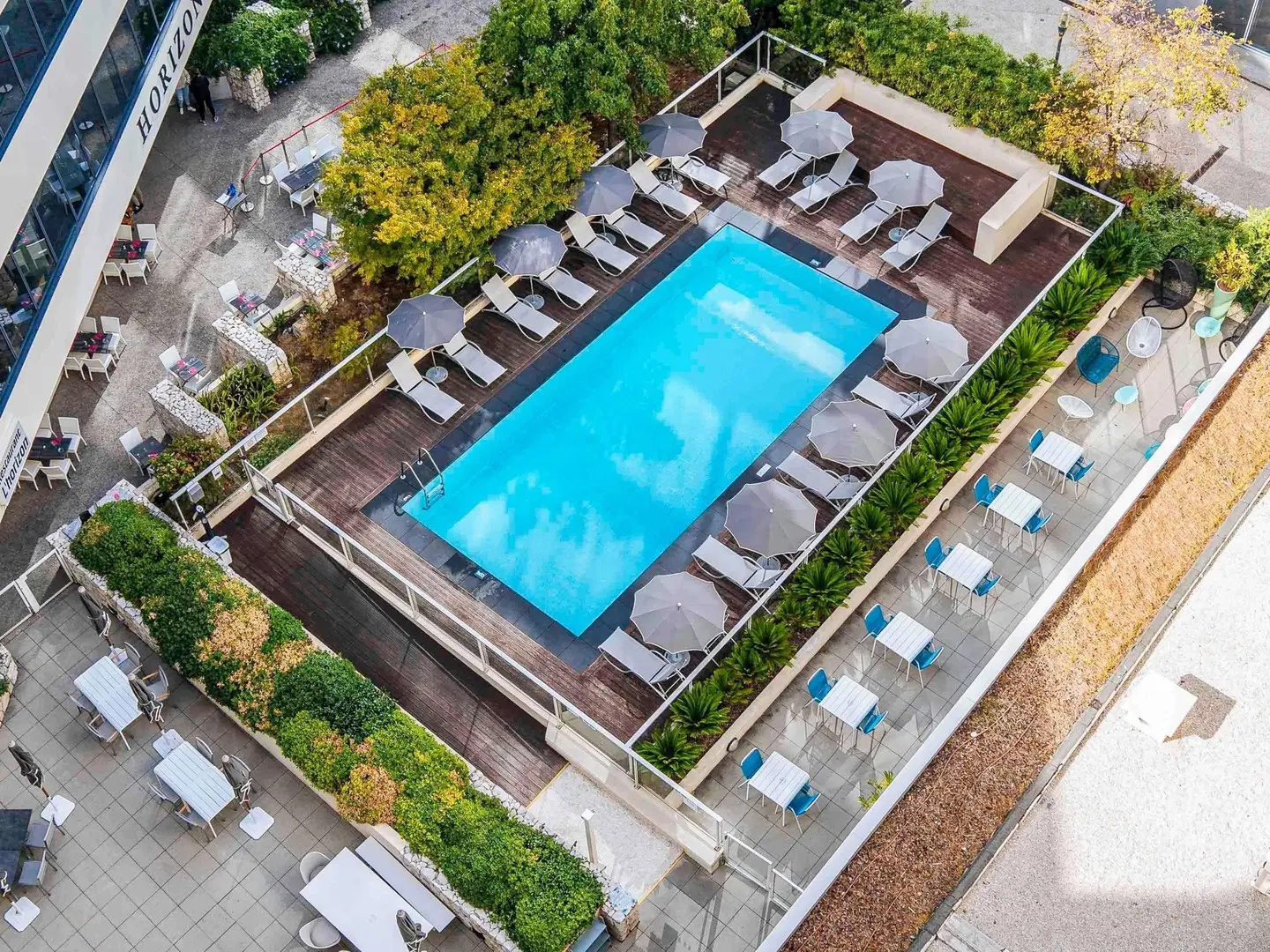 ibis Styles Nice Aéroport Arenas OUTDOOR_POOL