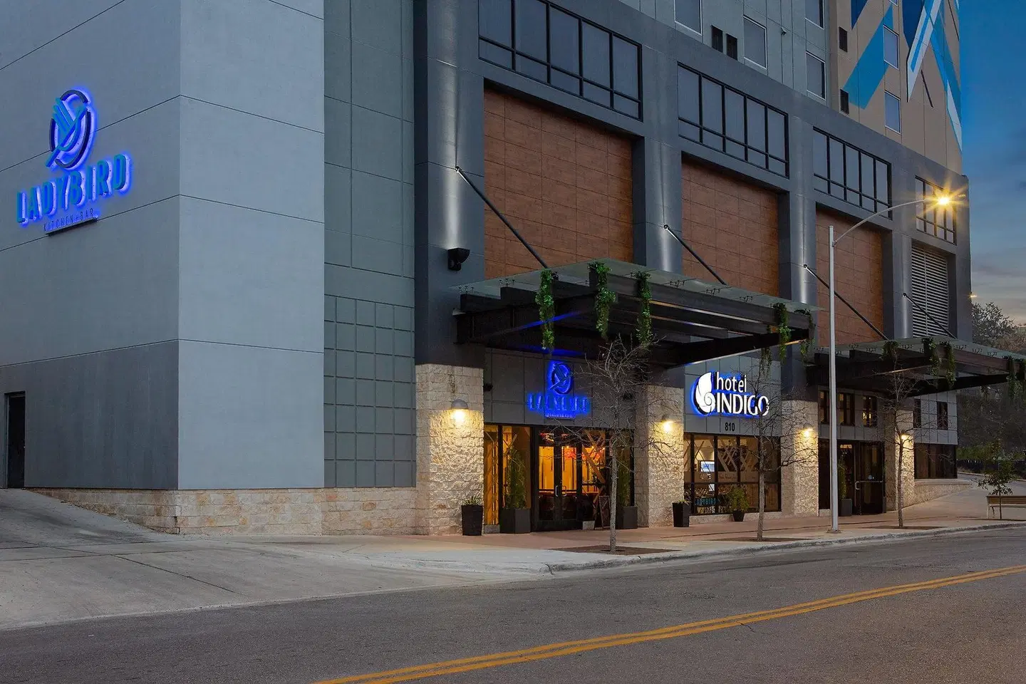 Hotel Indigo Austin Downtown by IHG EXTERIOR