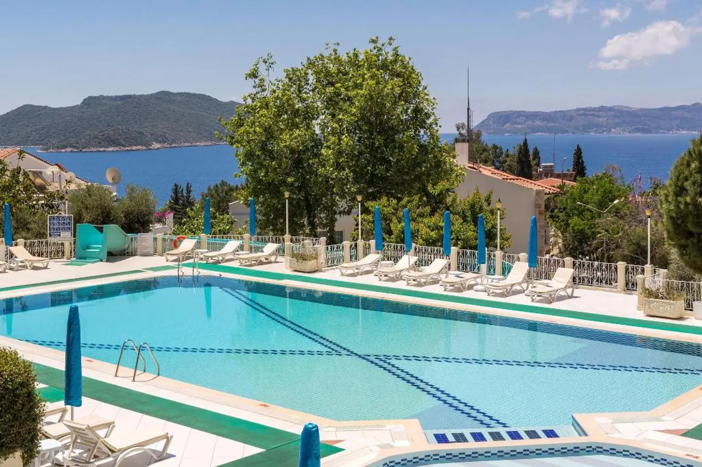 Hotel Club Phellos OUTDOOR_POOL