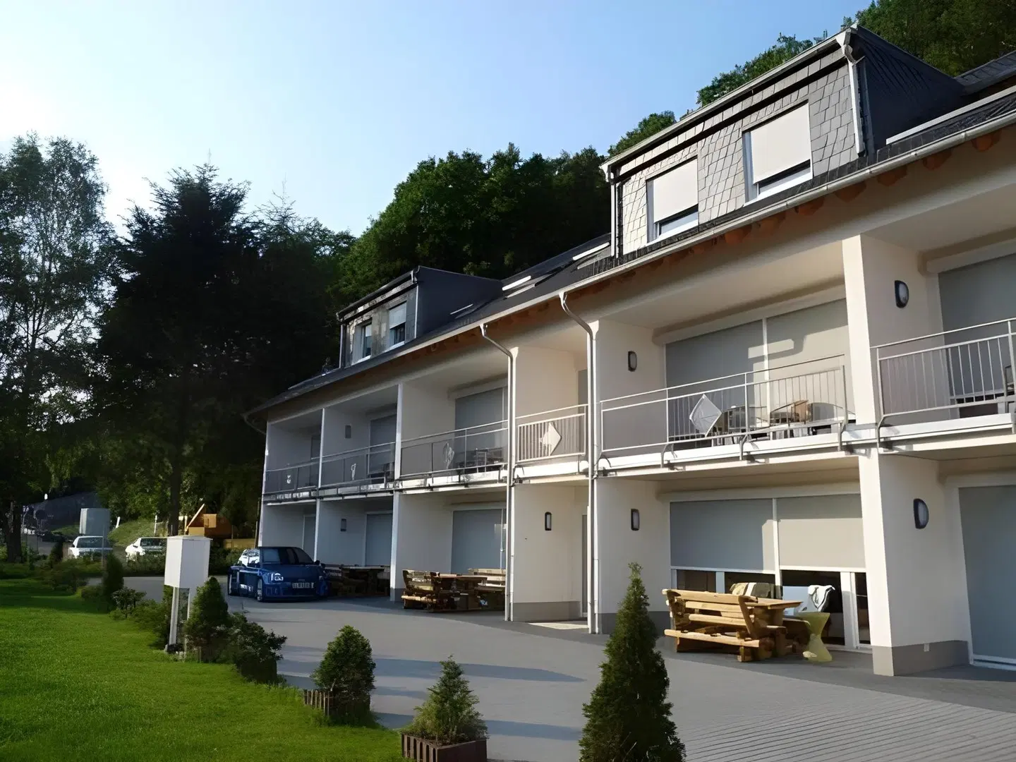 An der Nordschleife EXTERIOR