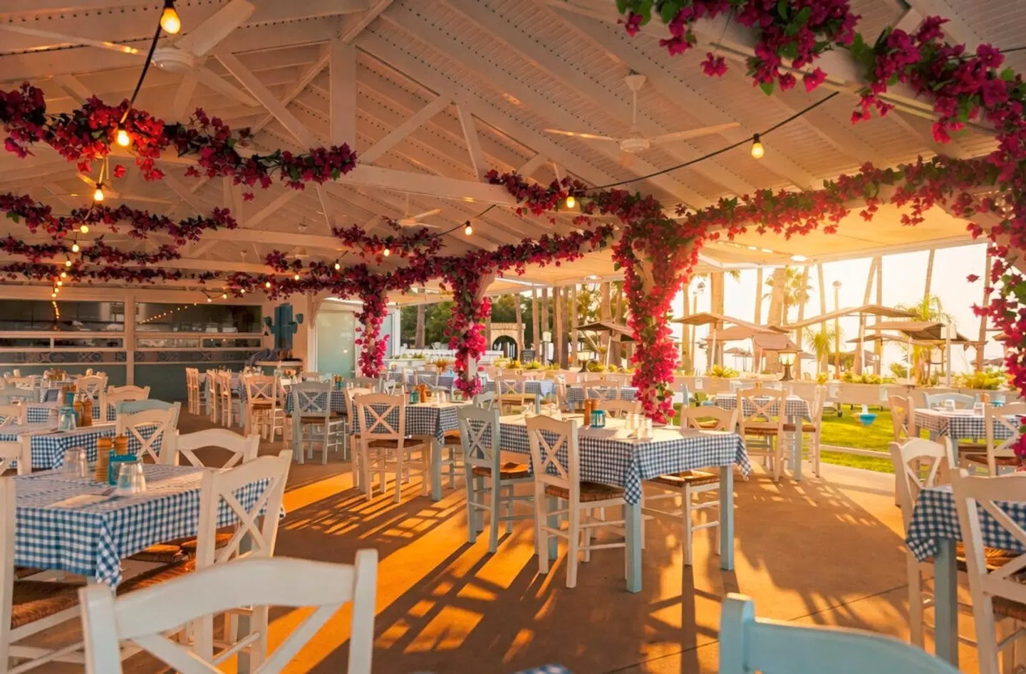 Cavo Maris Beach Restaurant