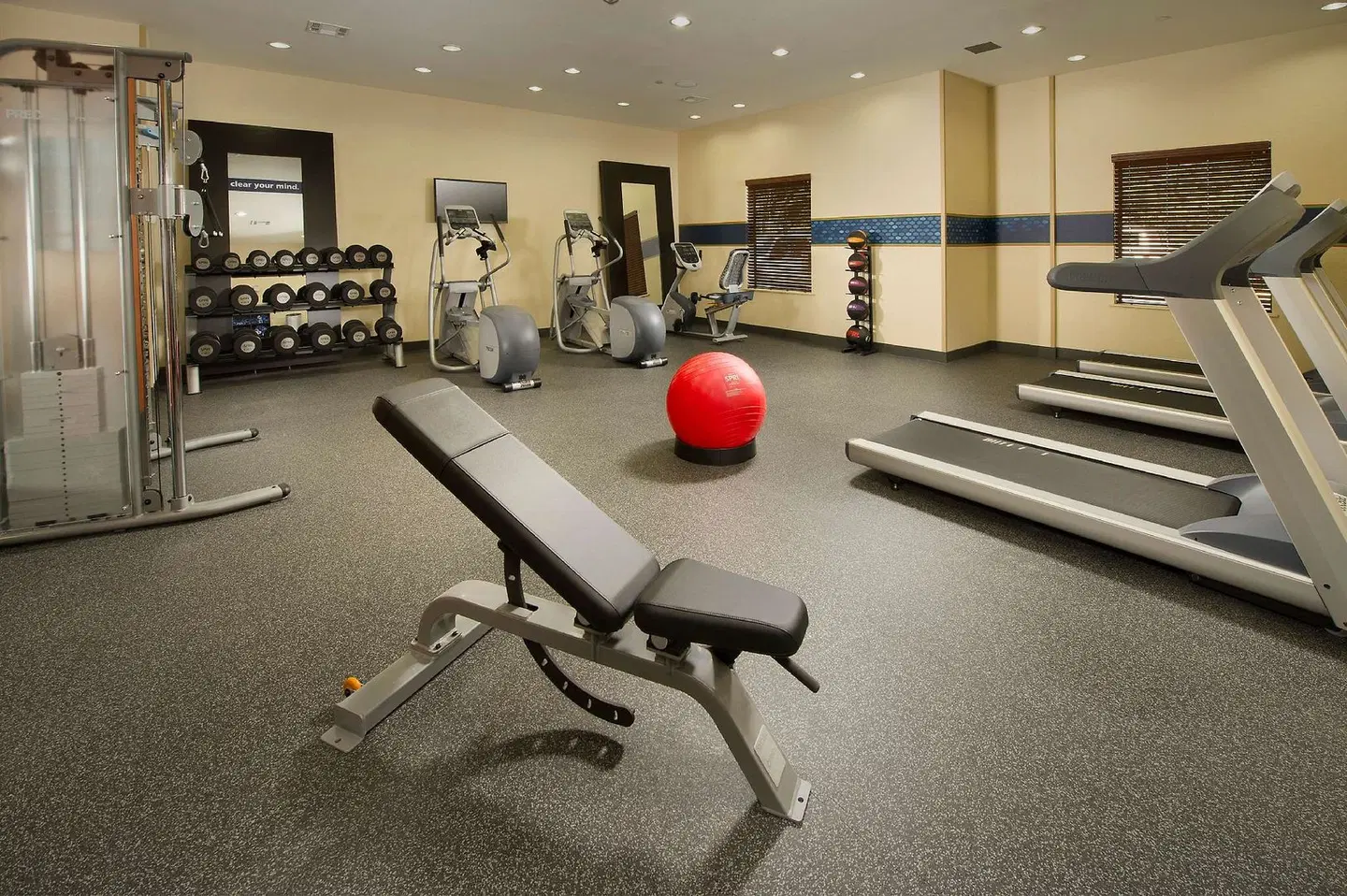 Hampton Inn Lake Charles SPORTS_AND_LEISURE