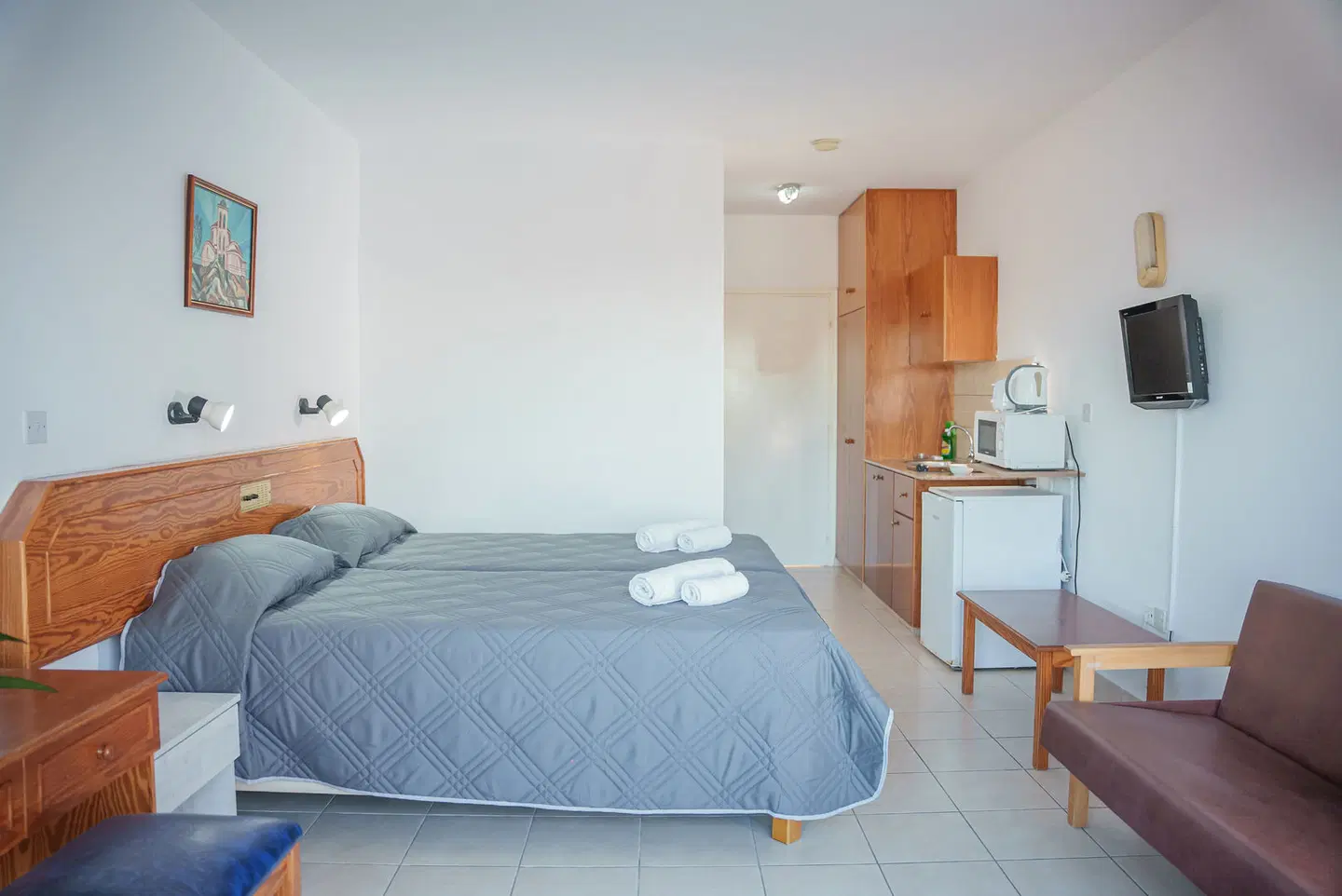 Konnos Bay Gardens ROOM_EXAMPLE
