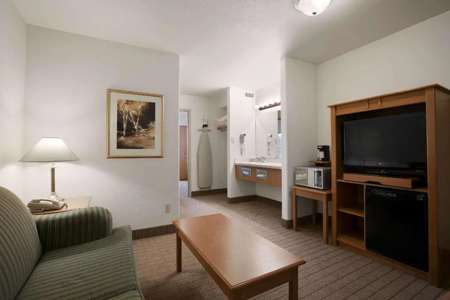 Super 8 by Wyndham Slave Lake AB ROOM_EXAMPLE