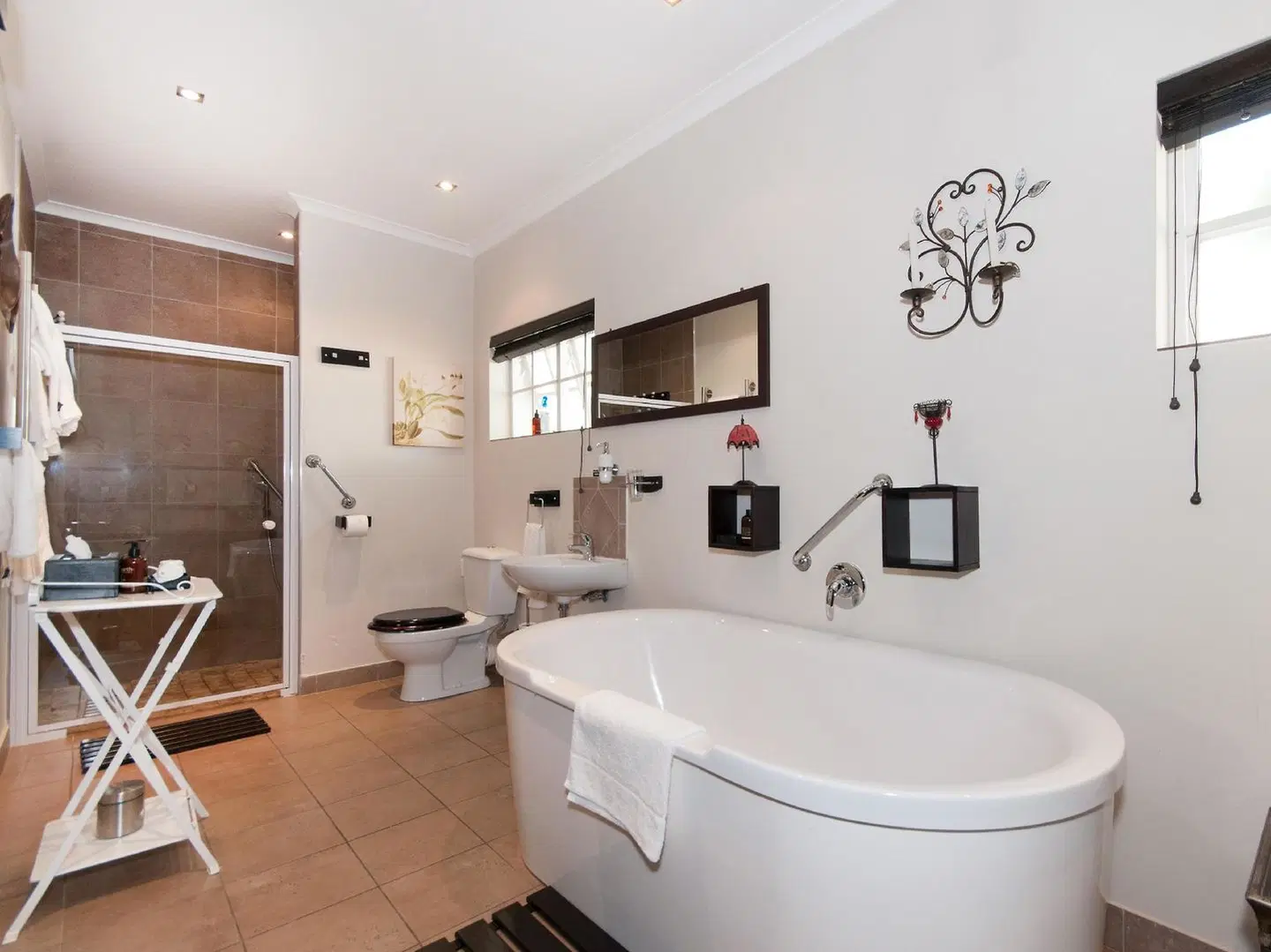 Forest Hall Guest House Badezimmer