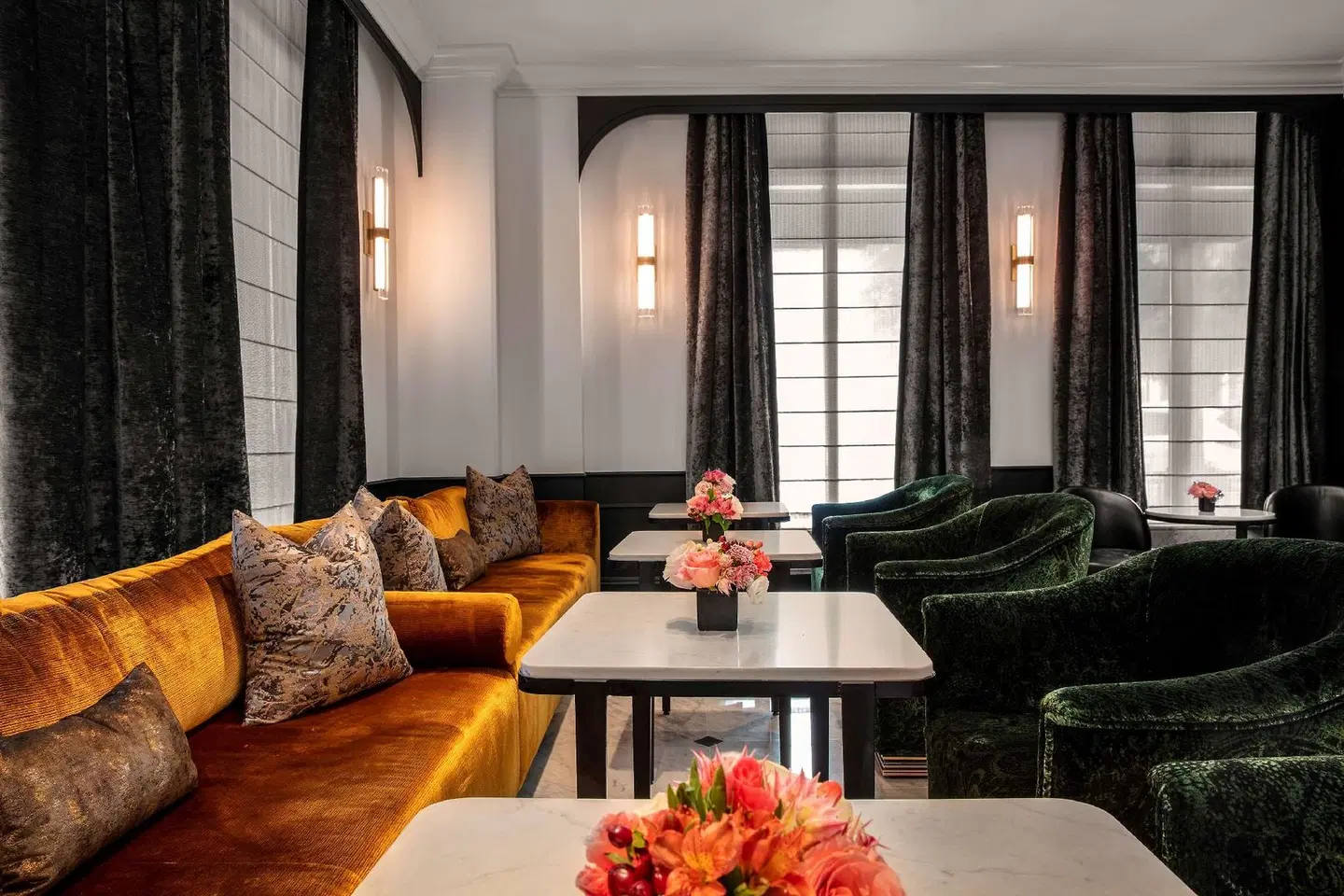 Waldorf Astoria Chicago LOUNGE_LOBBY