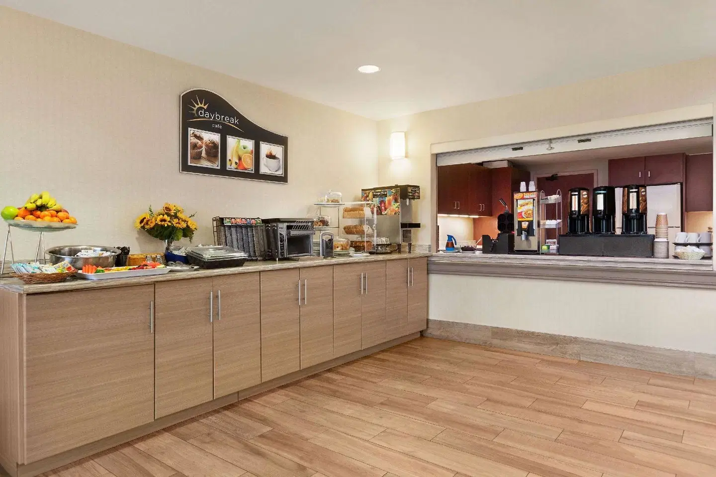 Days Inn by Wyndham Ottawa Airport LOUNGE_LOBBY