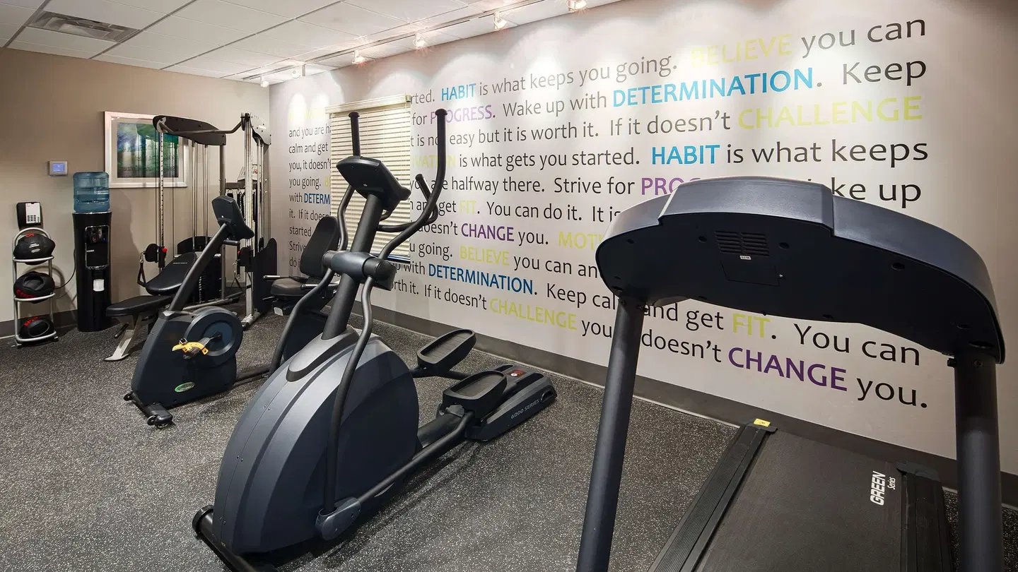Best Western Plus Prien Lake Inn & Suites SPORTS_AND_LEISURE