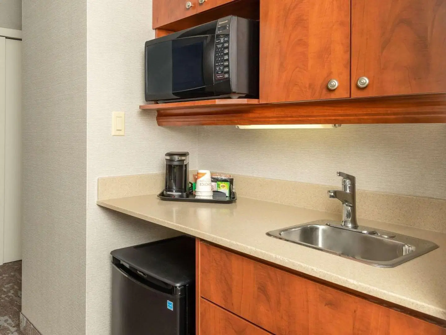 Comfort Inn Ottawa West- Kanata ROOM_EXAMPLE