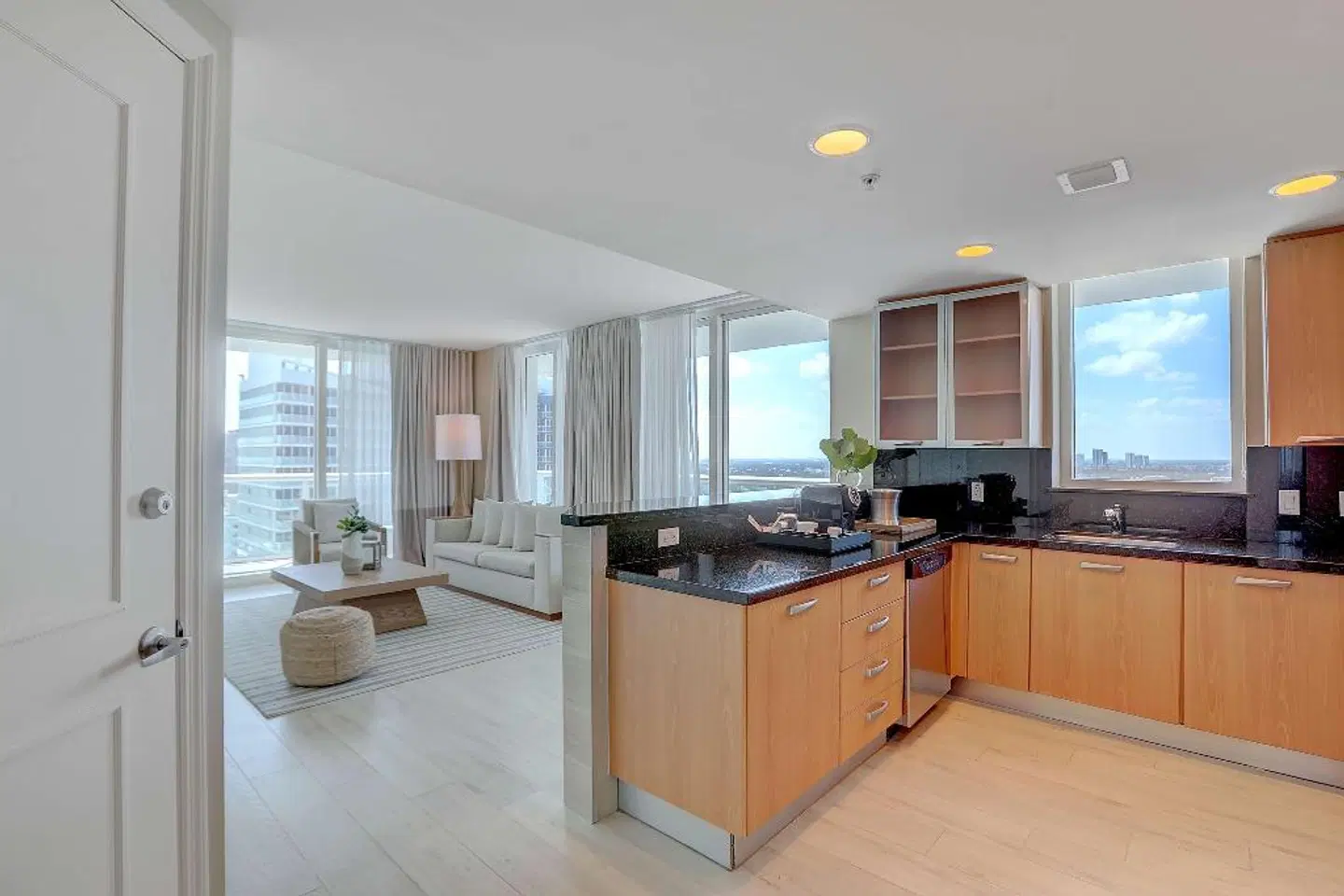 Hilton Fort Lauderdale Beach Resort LOUNGE_LOBBY