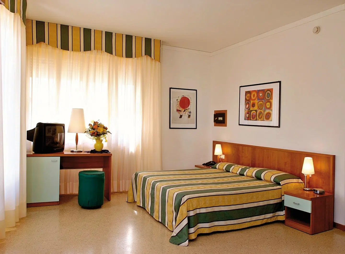 Luna ROOM_EXAMPLE
