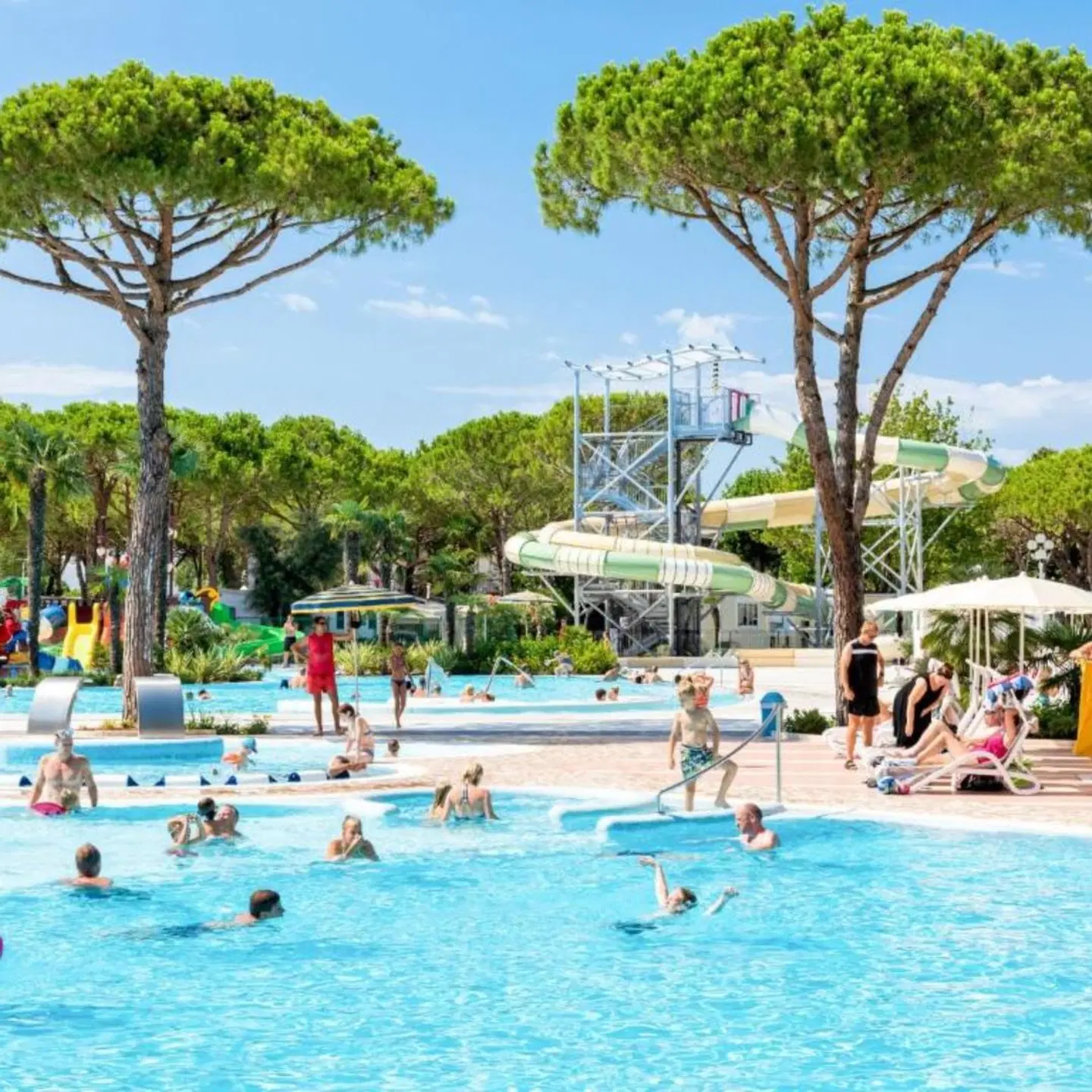 Residence Village OUTDOOR_POOL