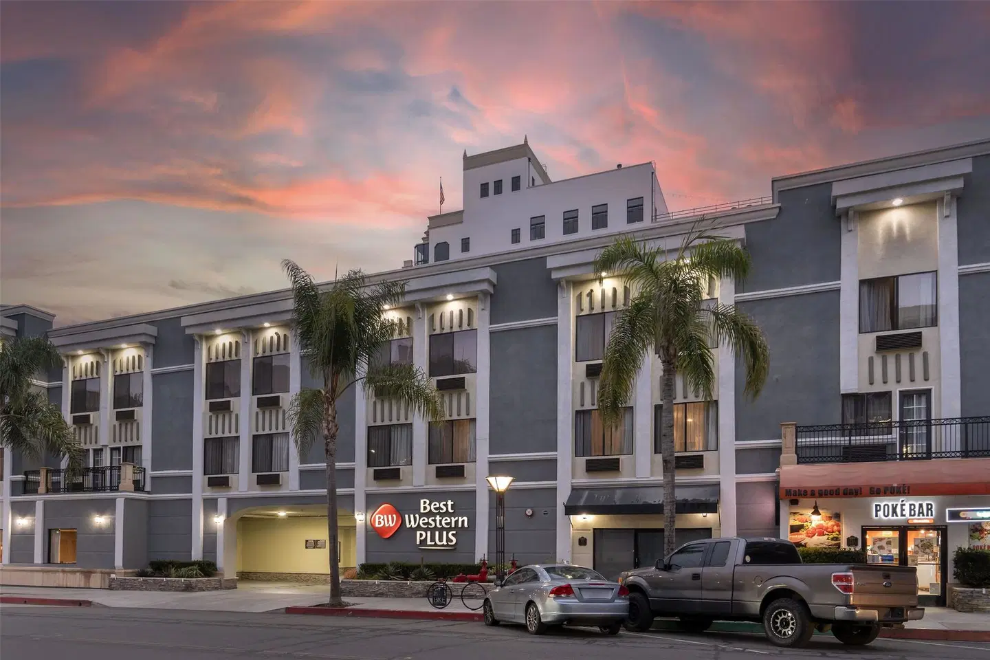 Best Western Plus at the Convention Center EXTERIOR