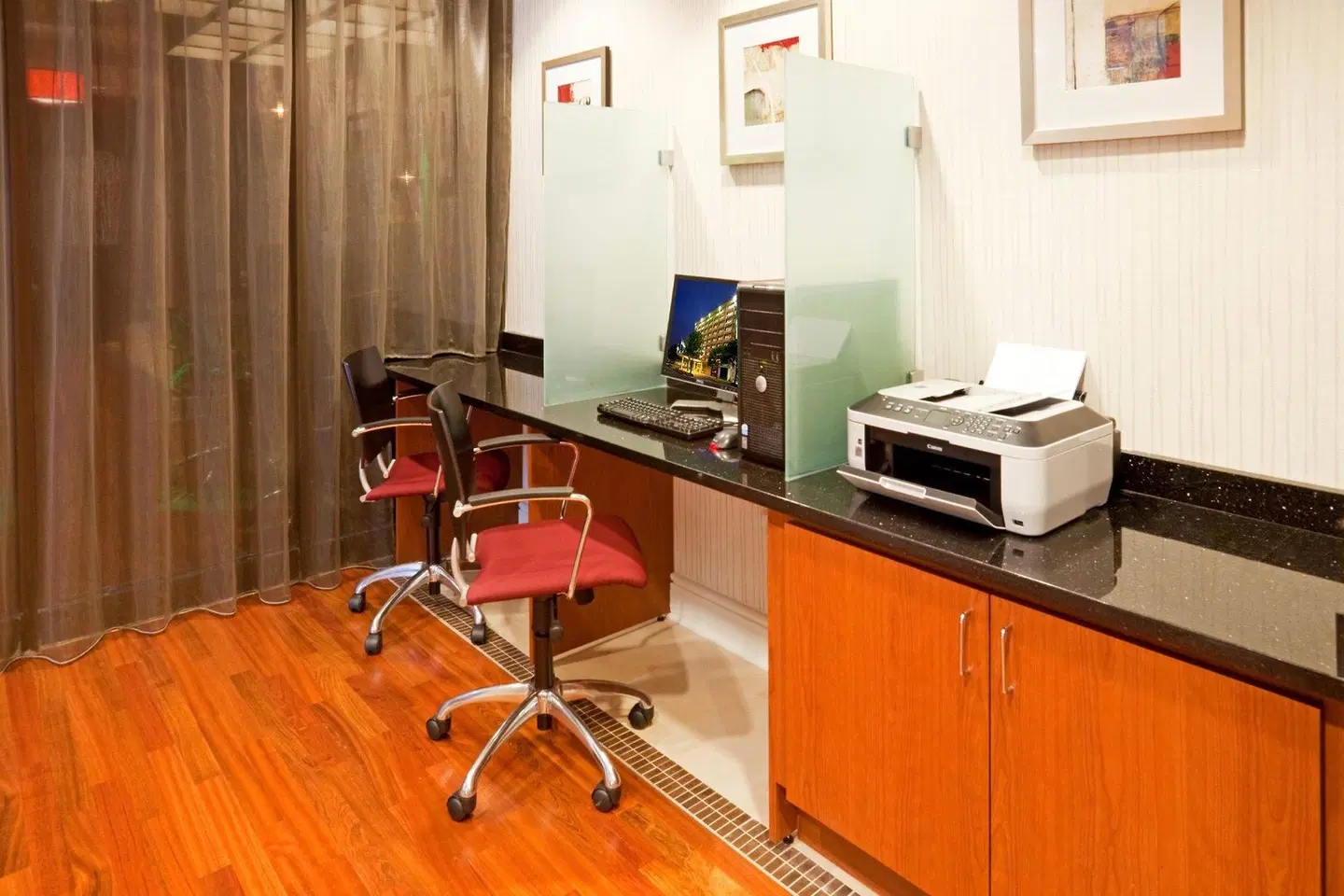 Holiday Inn Austin Midtown by IHG ROOM_EXAMPLE
