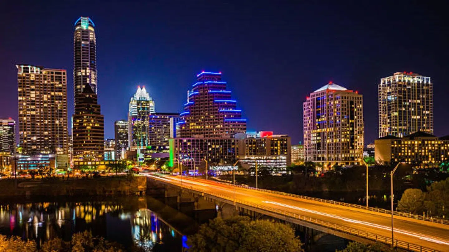 Holiday Inn Austin Midtown by IHG EXTERIOR