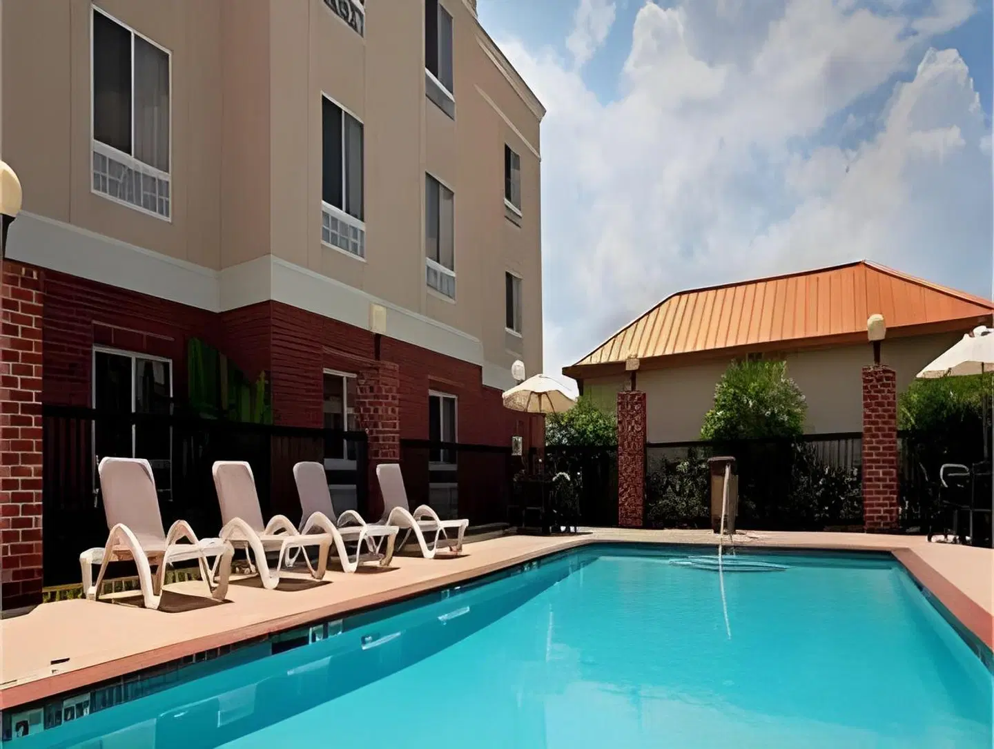 Holiday Inn Express Scott-Lafayette West OUTDOOR_POOL