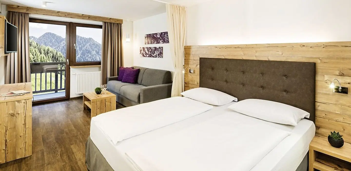 Almina Family & Spa ROOM_EXAMPLE