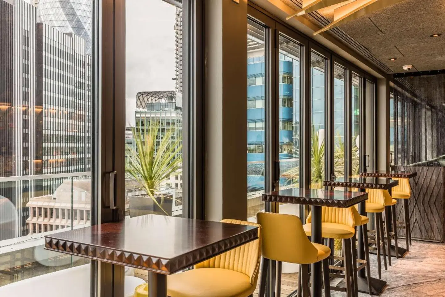 Hotel Saint Bar