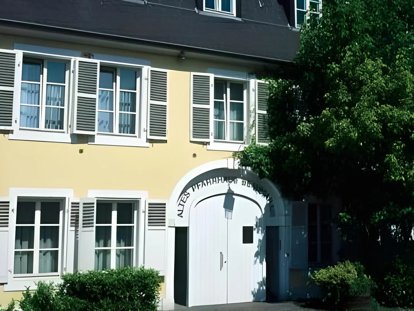 Altes Pfarrhaus Beaumarais EXTERIOR