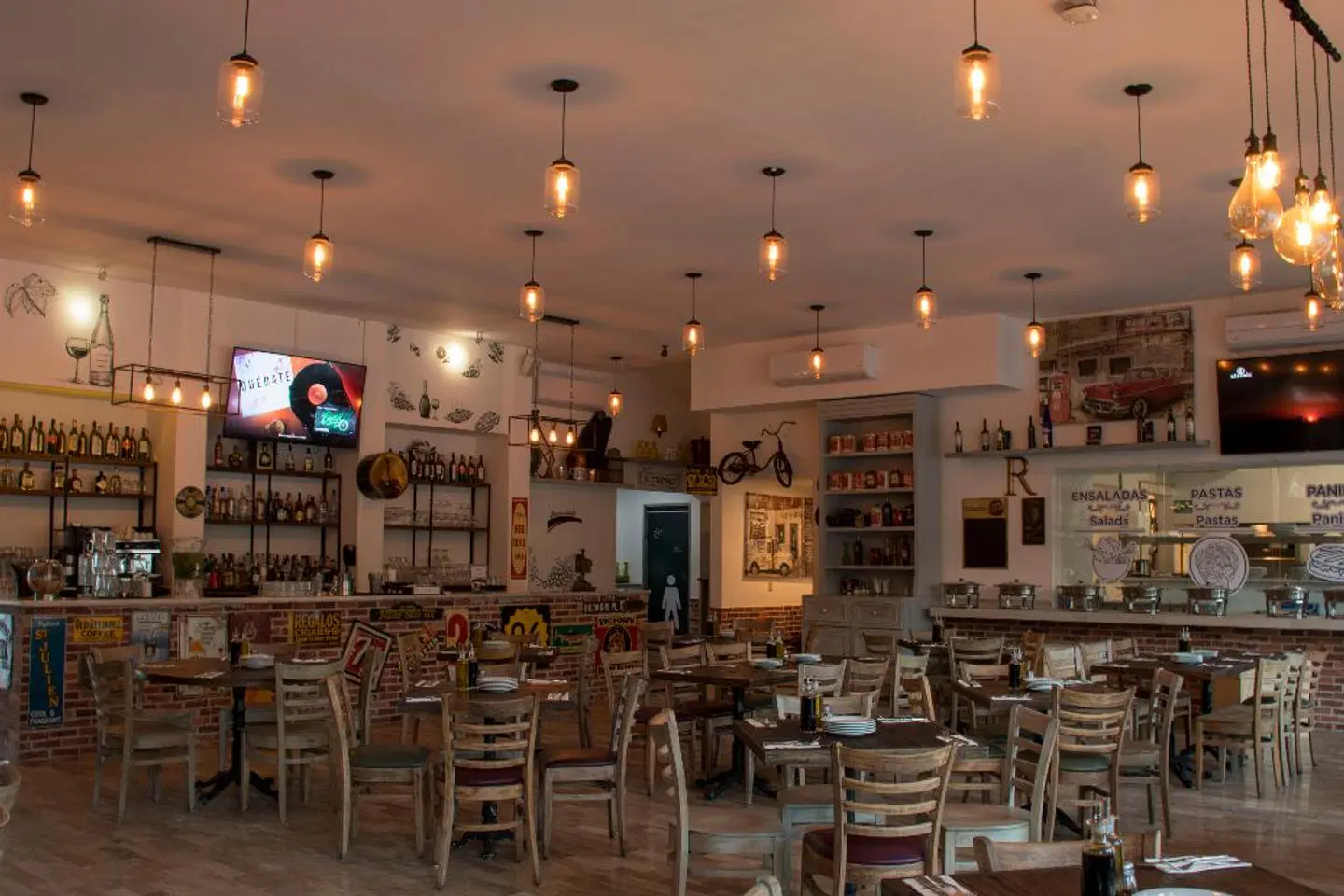 Calypso Cancun Bar