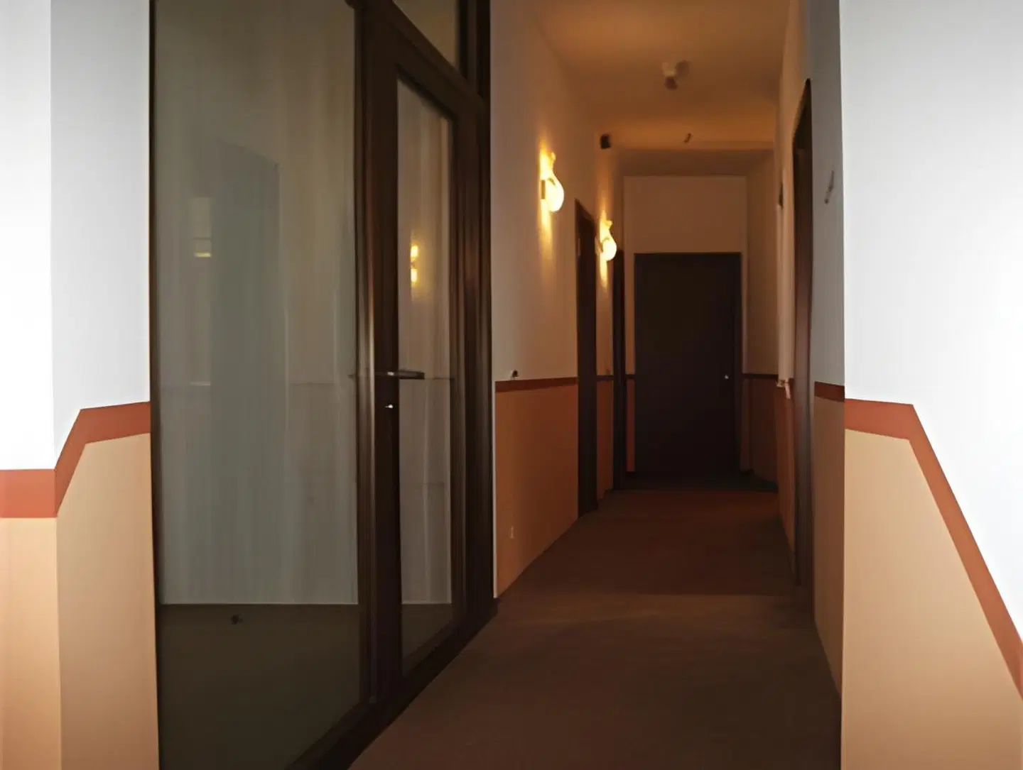 Hotel-Restaurant 1735 LOUNGE_LOBBY