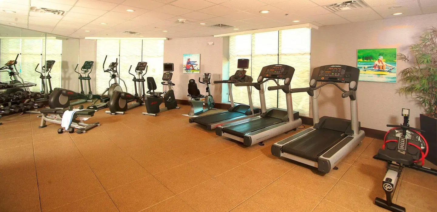 Holiday Inn Austin -Town Lake by IHG SPORTS_AND_LEISURE