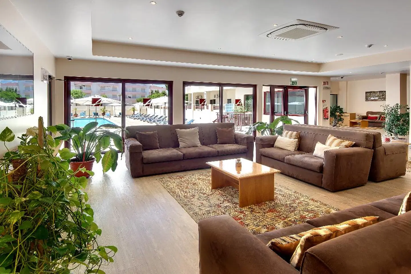 Alba LOUNGE_LOBBY
