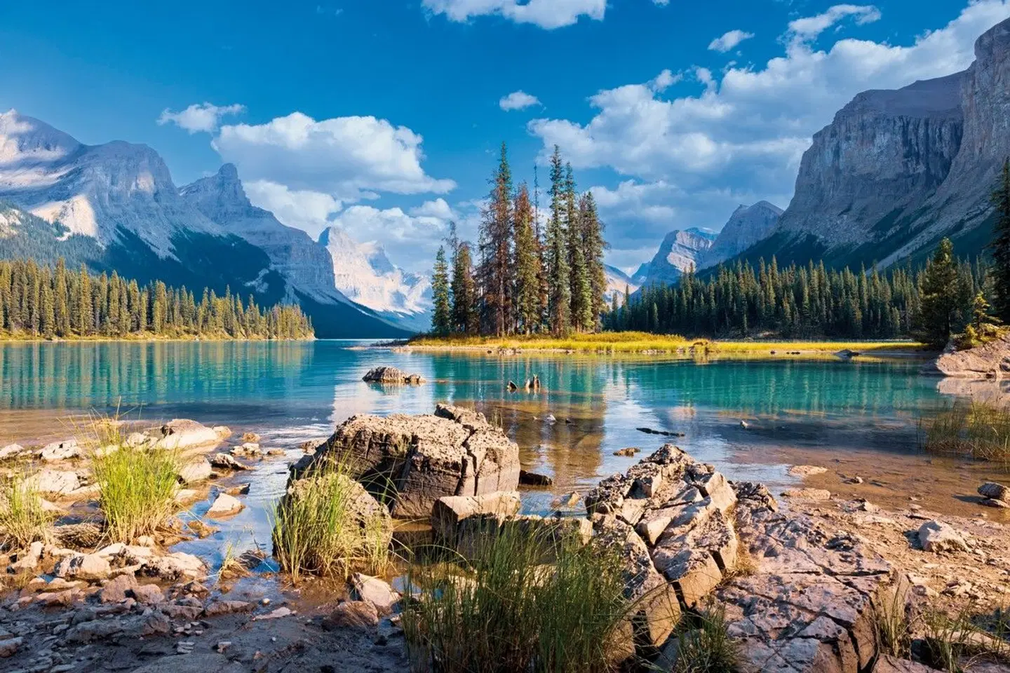 Rocky Mountains Winter Adventure Strand