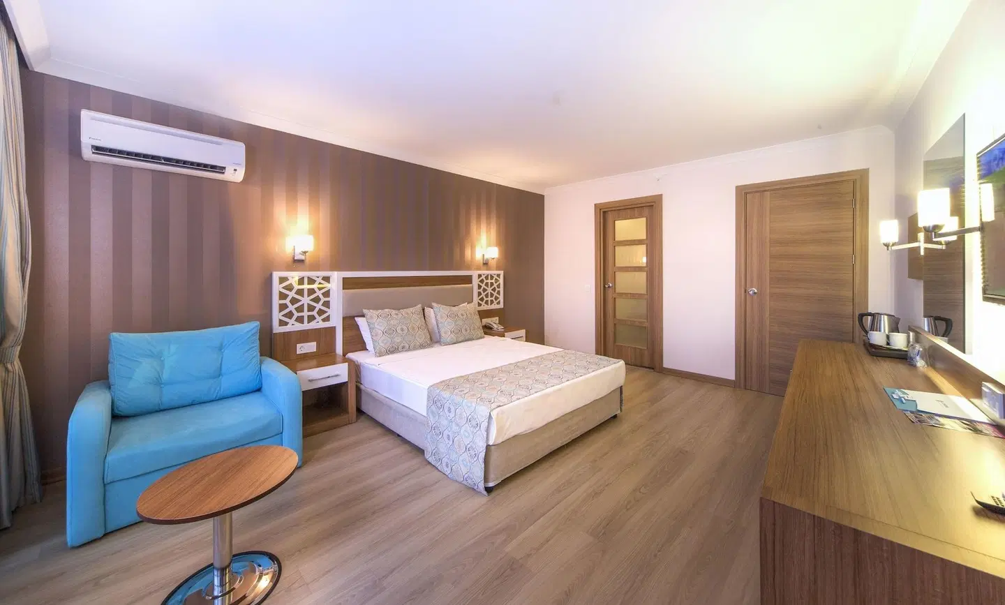 Lonicera World Resort Spa Hotel ROOM_EXAMPLE