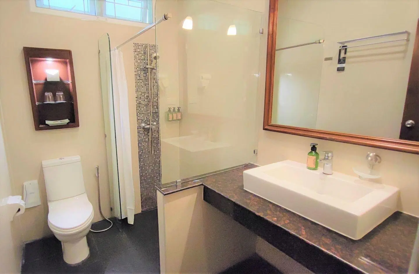 Samed Villa Resort Badezimmer