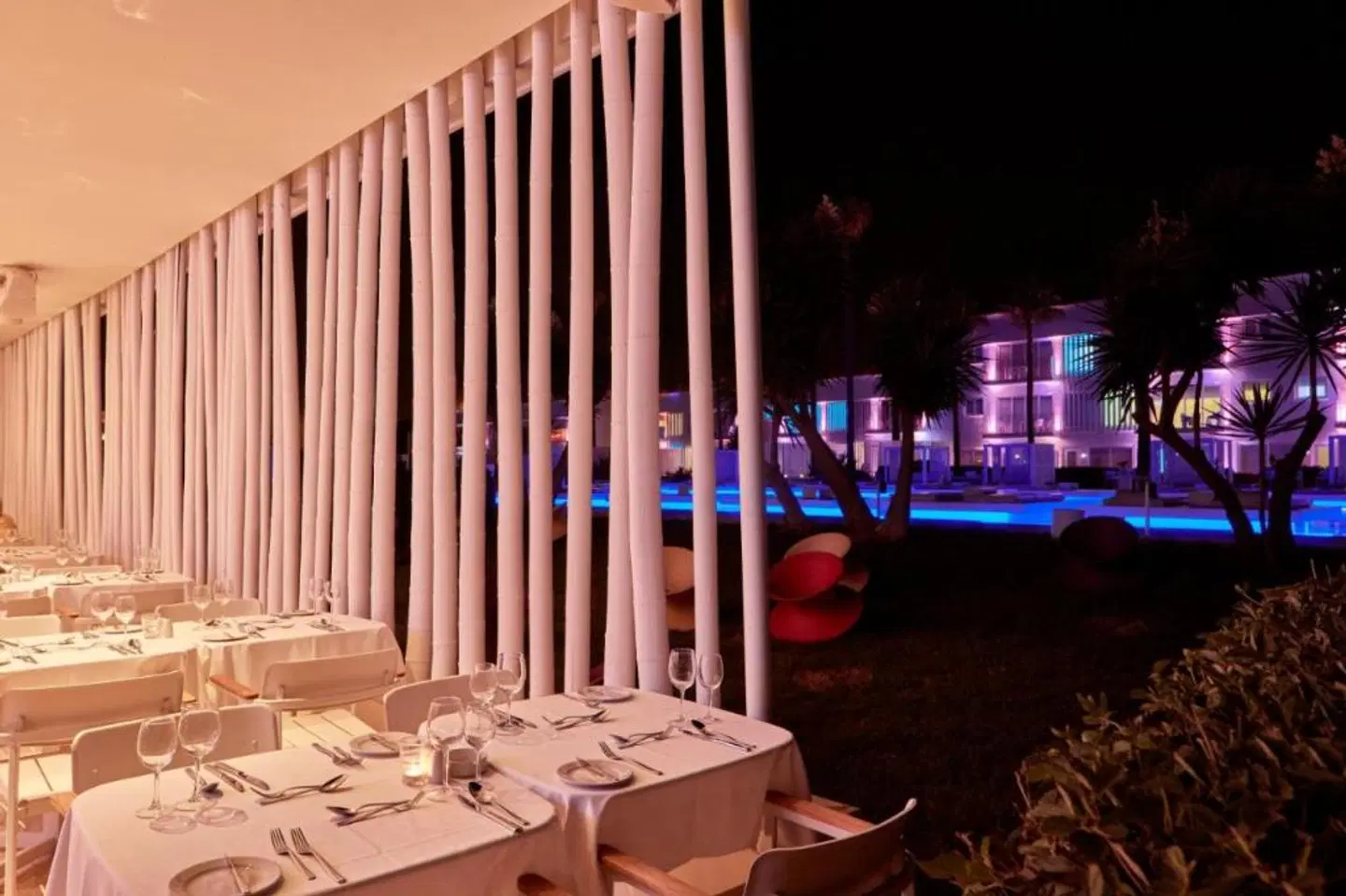 So Nice Club Resort Restaurant