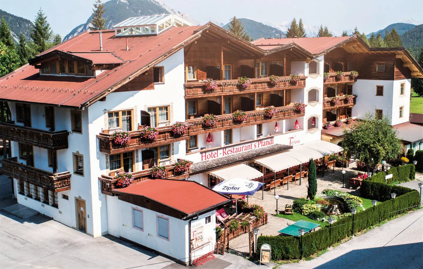 Bergidyll & Hotel Trofana MODEL_IMPRESSION
