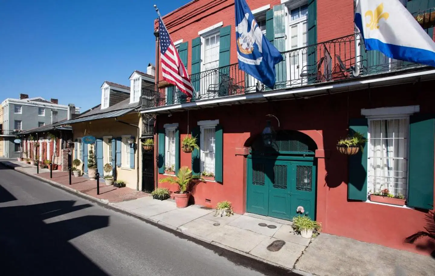 St. Pierre French Quarter EXTERIOR