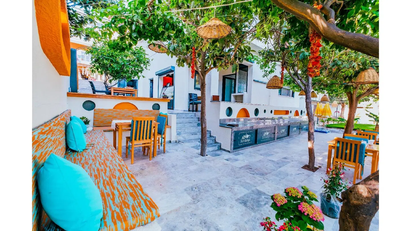 Sardunya Hotel Terrasse